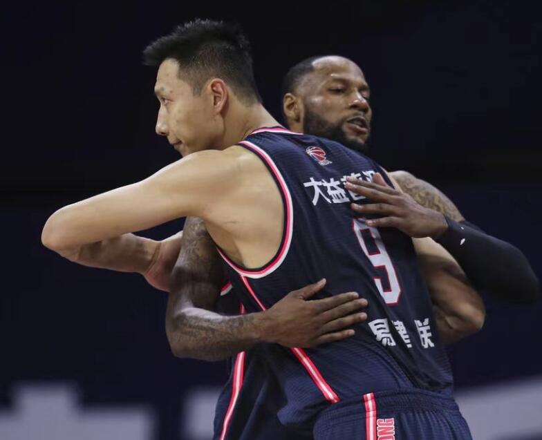 乐鱼-转折点！勒沃库森战术微调，CBA常规赛关键时刻攻防权衡，底气十足，心理建设被强调-乐鱼